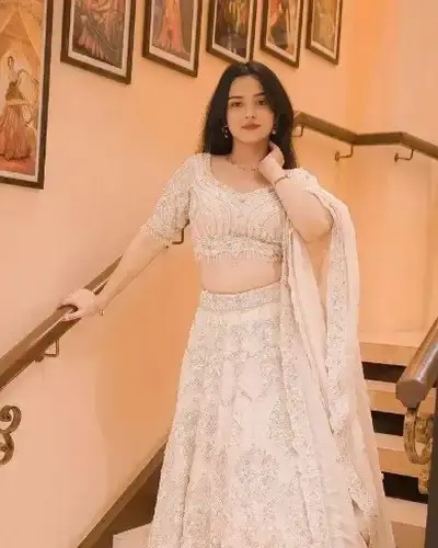 Escort Dergaon